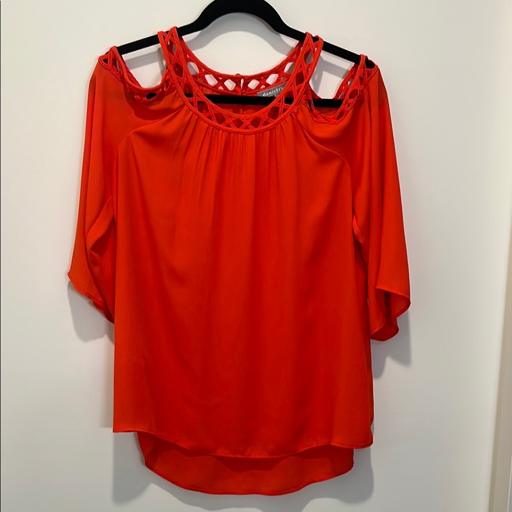 Daniel Rainn Orange Cut Out 3/4 Sleeve Blouse